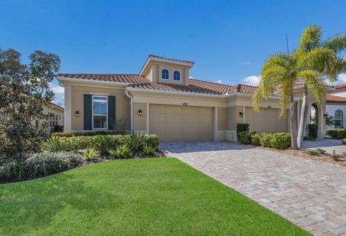 2402 Starwood Ct, LAKEWOOD RANCH, FL, 34211-2635 | Card Image