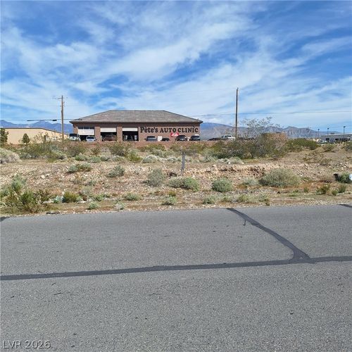 251 Emery St, Pahrump, NV, 89048-3409 | Card Image