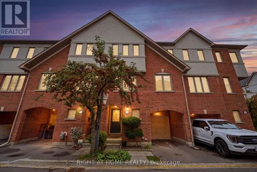 2-23 West Deane Park Drive, Toronto (Eringate-Centennial-West Deane), ON, M9B2R5 | Card Image