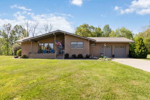 1108 Meadows Ln, Corbin, KY, 40701-2140 | Card Image