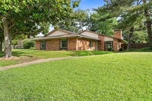 2905 E Park Blvd, Plano, TX, 75074-4750 | Card Image