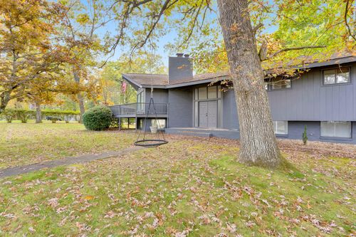 201 S Palisades Dr, Signal Mountain, TN, 37377-2922 | Card Image