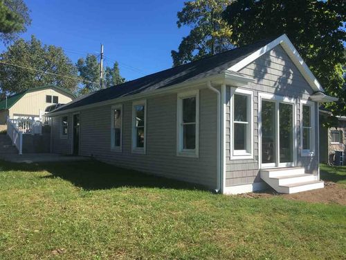 1480 N Shore Dr, Rome City, IN, 46784-9611 | Card Image