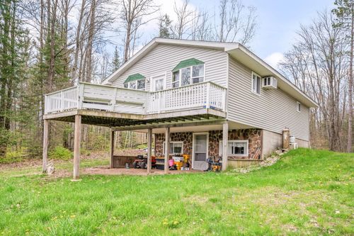 9928 Shady Ln, Reed City, MI, 49677-8777 | Card Image