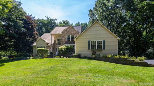 4430 Sedona Dr, Clarkston, MI, 48348-2267 | Card Image