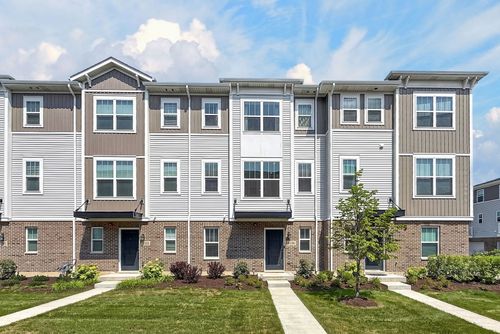 1035 Wren Rd, Des Plaines, IL, 60018-2771 | Card Image