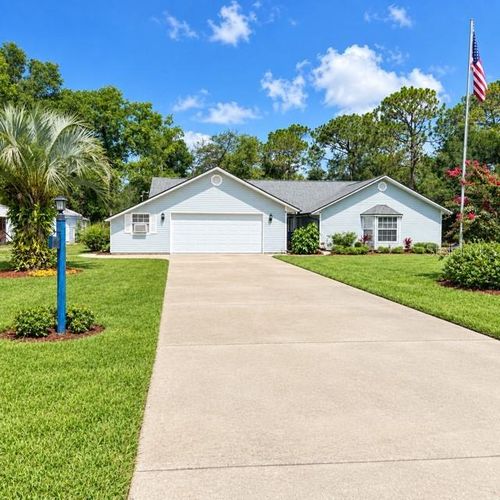 40145 W 7th Ave, UMATILLA, FL, 32784-8872 | Card Image