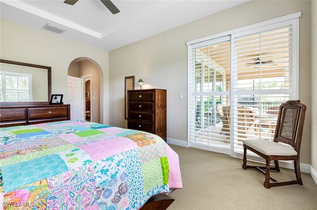 sliding doors to the lanai | Image 24