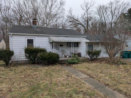 568 Hunt Pl, Ypsilanti, MI, 48198-3923 | Card Image