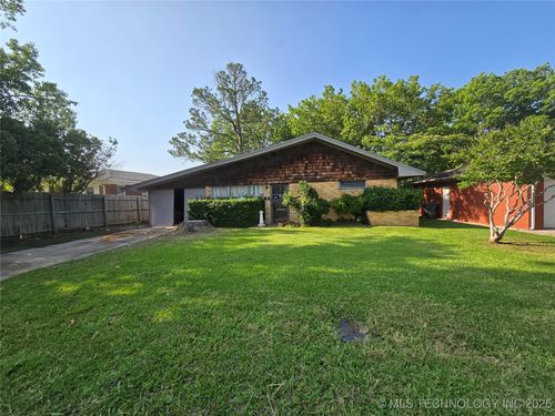 817 Mulberry St, Ardmore, OK, 73401-1523 | Card Image