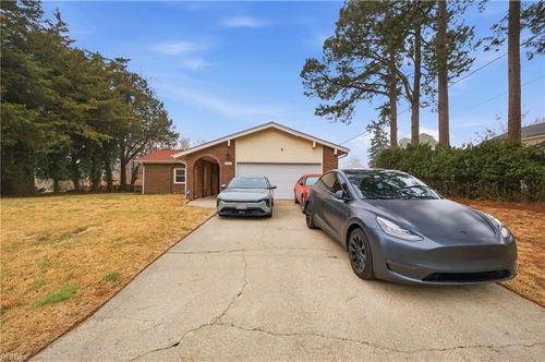 3736 Concord Dr, Suffolk, VA, 23435-1913 | Card Image