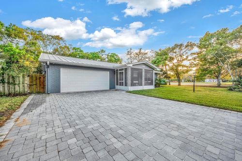 4195 10th St, Vero Beach, FL, 32960-4021 | Card Image