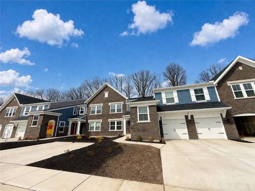 56-102-4214 N Golden Clove Bnd, Sugarcreek Township, OH, 45305 | Card Image