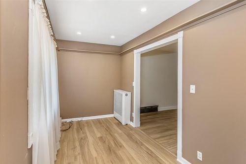 6739 Cooper Ave, Glendale, NY, 11385-7130 | Card Image