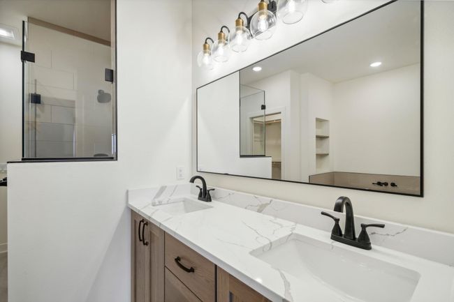 6479 Ridge View Way, Condo with 2 bedrooms, 2 bathrooms and null parking in Deforest WI | Image 26