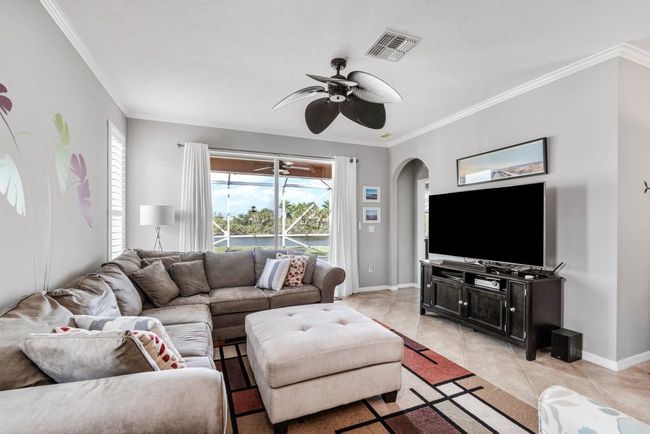 9966 Sw Chadwick Dr, House other with 3 bedrooms, 2 bathrooms and null parking in Port St Lucie FL | Image 5