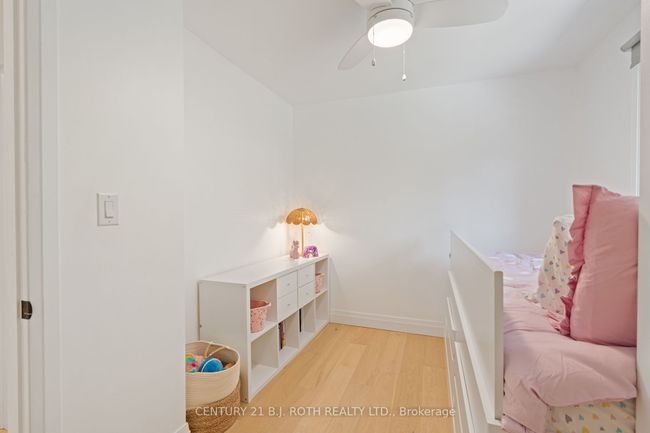 233 Dock Rd, House other with 3 bedrooms, 3 bathrooms and 5 parking in Barrie ON | Image 19