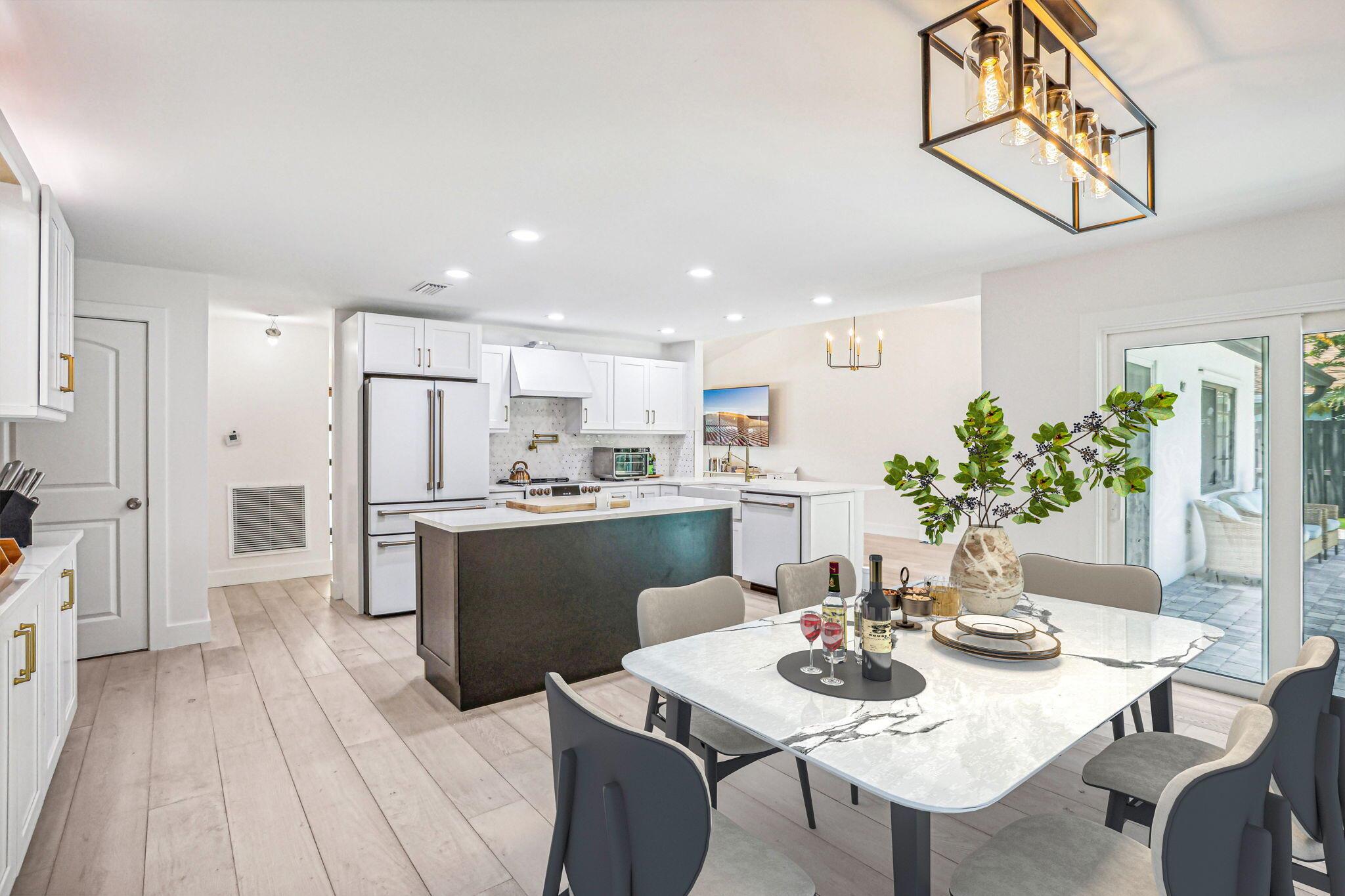 7th Ct, Delray Beach, FL 33445