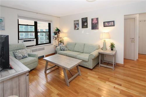 5g-2721 Kings Hwy, Brooklyn, NY, 11229-1772 | Card Image