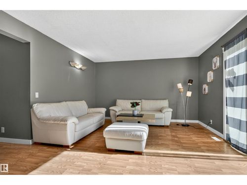 14017 121 St Nw, Edmonton, AB, T5X4H8 | Card Image