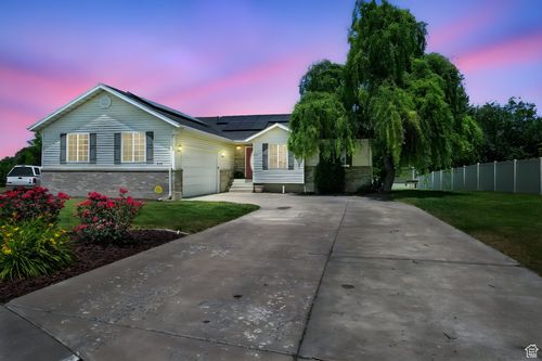 439 Meadow Ln, Providence, UT, 84332-9819 | Card Image