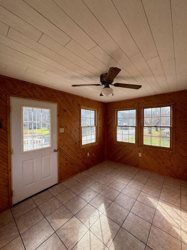 125 Hillview Ln, House other with 4 bedrooms, 2 bathrooms and 4 parking in Melcroft PA | Image 8