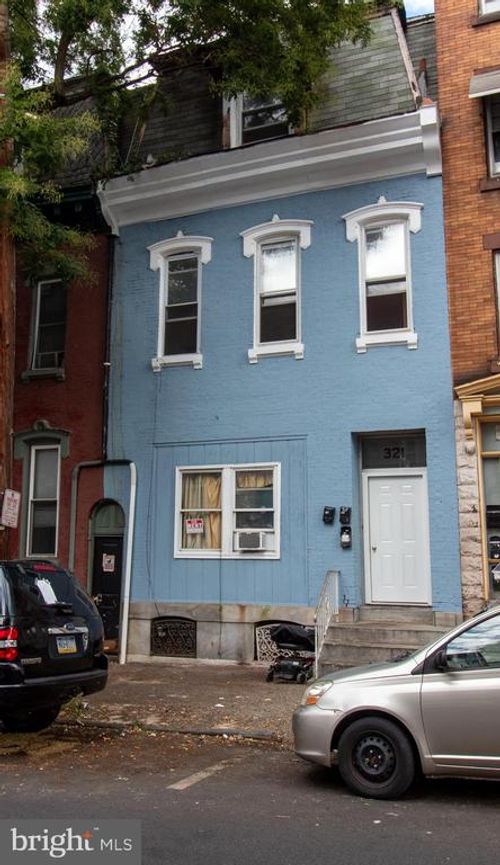 321 N 6th St, Reading, PA, 19601-3036 | Card Image