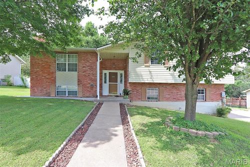 3830 Fawn Dr, Cape Girardeau, MO, 63701-1714 | Card Image