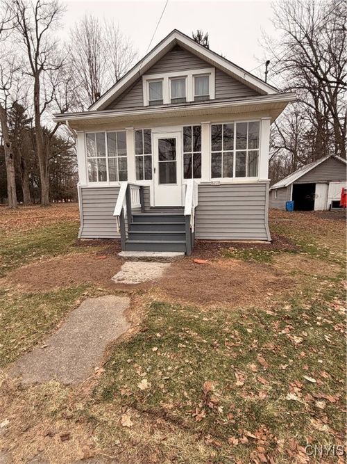 5221 S Main St, Munnsville, NY, 13409-4064 | Card Image