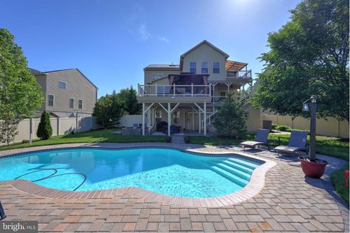 2703 Brownlee Ct, LANHAM, MD, 20706-2673 | Card Image