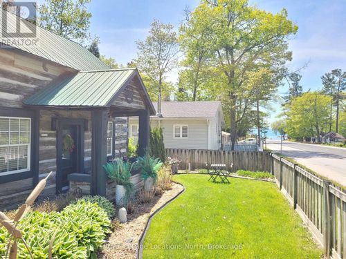 347 Balm Beach Rd W, Tiny, ON, L0L2J0 | Card Image
