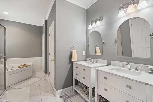 5752 Davis Rd, House other with 3 bedrooms, 4 bathrooms and null parking in Walkertown NC | Image 24