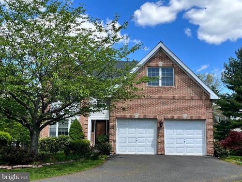 210 Kimberton Dr, BLUE BELL, PA, 19422-3255 | Card Image