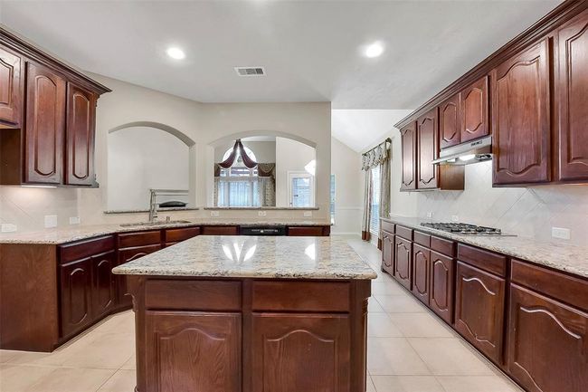 2102 Asbury Ct, House other with 5 bedrooms, 4 bathrooms and 3 parking in Pearland TX | Image 8