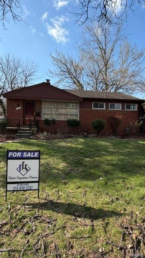 14421 Rosemary Blvd, Oak Park, MI, 48237-1949 | Card Image