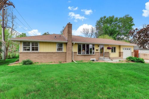 3306 53rd Avenue N, Brooklyn Center, MN, 55429 | Card Image