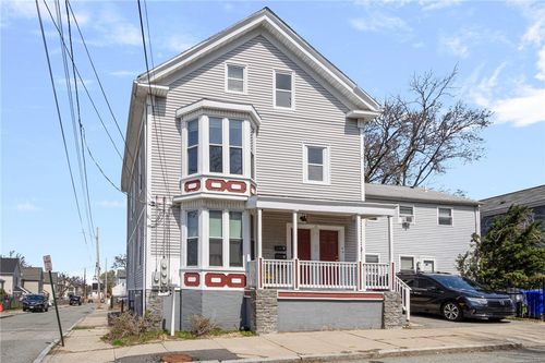 90 Pleasant St, Providence, RI, 02906-1727 | Card Image