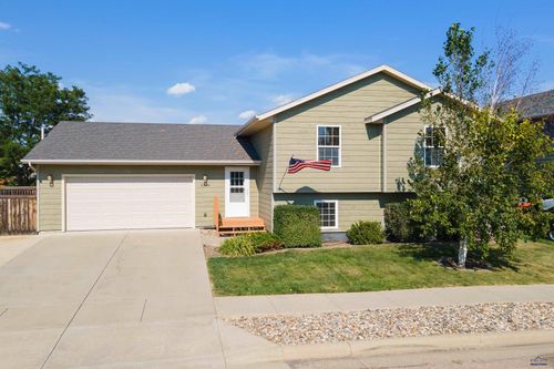5256 Savannah St, RAPID CITY, SD, 57703-7213 | Card Image
