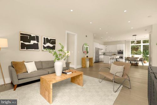 p-5-3915 Fulton St Nw, WASHINGTON, DC, 20007-1400 | Card Image