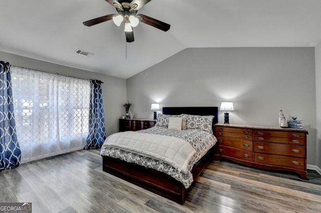 305 Morning Glen Dr, House other with 4 bedrooms, 2 bathrooms and 2 parking in Suwanee GA | Image 42