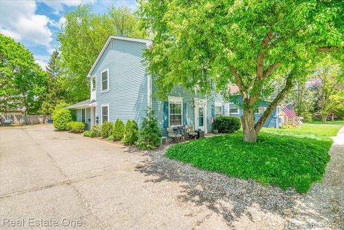 310 Roe St, Plymouth, MI, 48170-1652 | Card Image