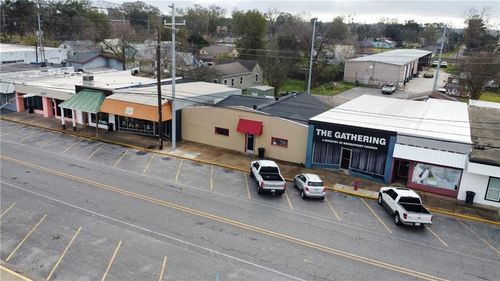 216 E Main St, Gramercy, LA, 70052-3177 | Card Image