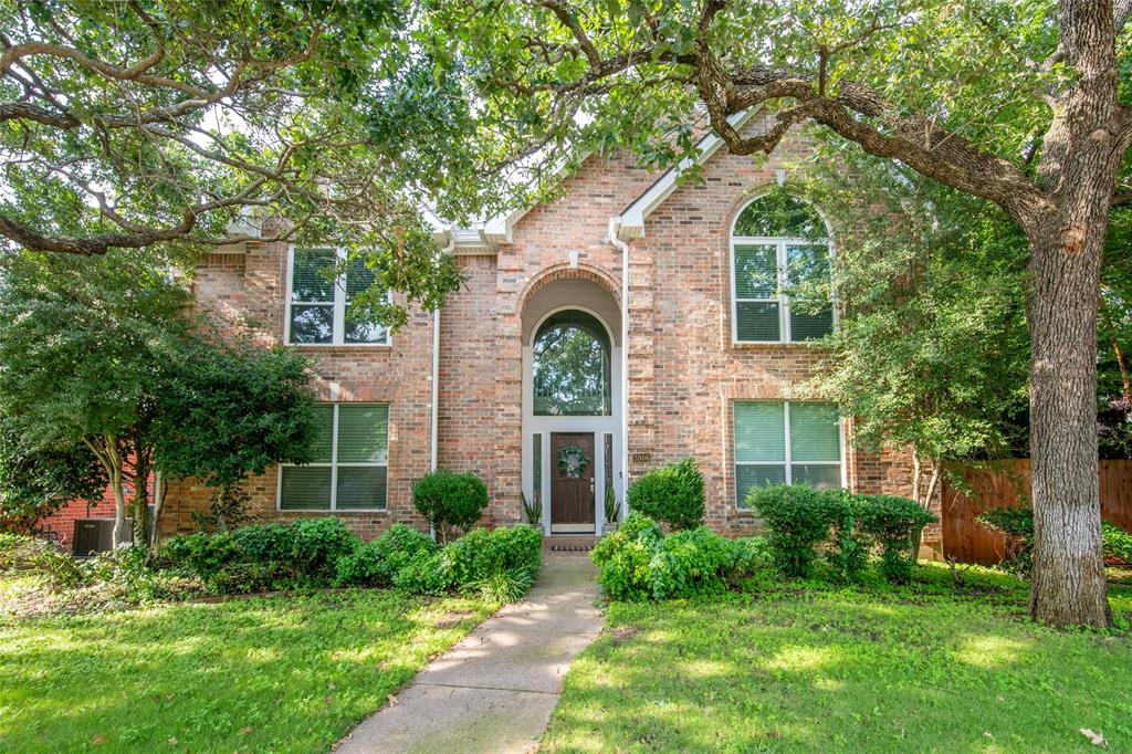 Farmingdale Dr, Arlington, TX 76001