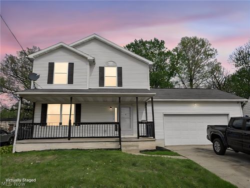 1305 Superior Ave, Akron, OH, 44307-1132 | Card Image
