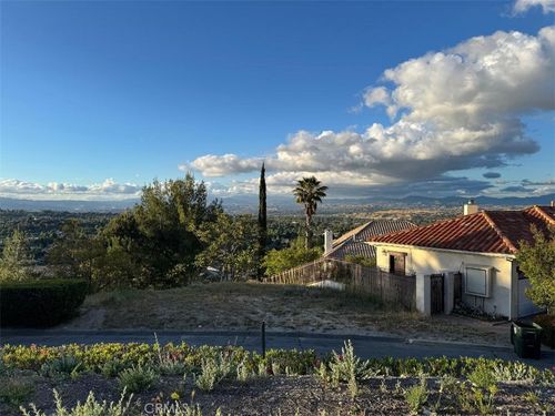 23808 Bella Vista, Newhall, CA, 91321 | Card Image