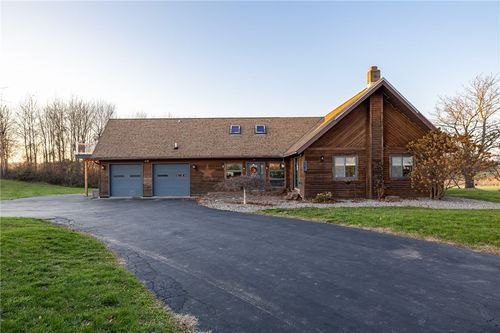 7741 Bear Swamp Rd, Williamson, NY, 14589-9734 | Card Image