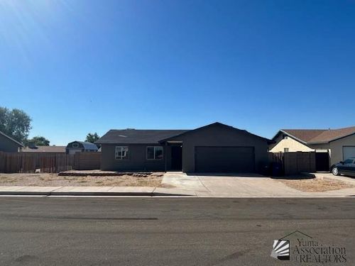 3852 S Desert Air Blvd, Yuma, AZ, 85365-8368 | Card Image