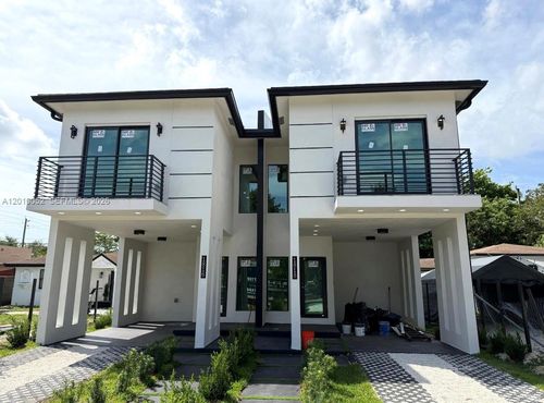 1818 Nw 49th St, MIAMI, FL, 33142-4011 | Card Image