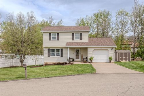 115 General Dr, Uniontown, PA, 15401-9799 | Card Image