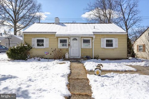 1016 Allen St, NEW CUMBERLAND, PA, 17070-1525 | Card Image